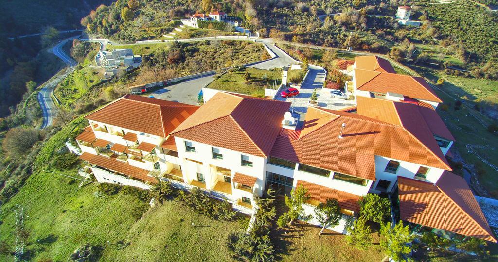 Avaris Hotel Карпенисион Экстерьер фото