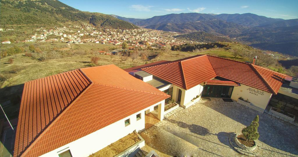 Avaris Hotel Карпенисион Экстерьер фото